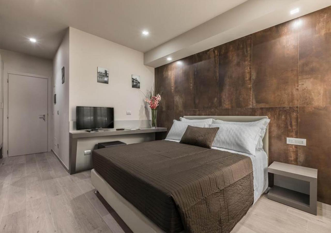 Astoria Deluxe Rooms Bolonia Zewnętrze zdjęcie